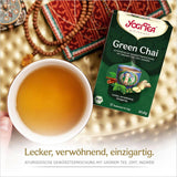 Yogi Tea Green Chai, organiskt ayurvediskt kryddat te, blandning av kanel, mynta, grönt te, ingefära, kardemumma och kryddnejlika, 6X17 tepåsar (totalt 102 tepåsar)