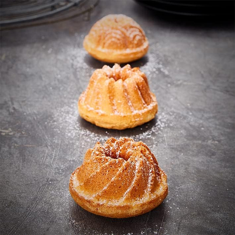 Birkmann, Contoura, Gugelhupfblech Violet, Backform Aus Aluguss, Mit Antihaftbeschichtung Und Rezept, 887077 Formar och brickor för bakning Naty Shop