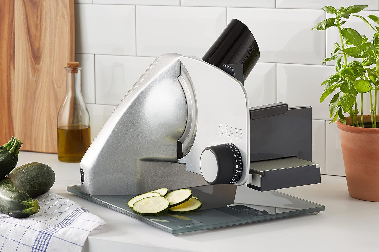 GRAEF Vivo 20 multifunktionell skärmaskin, silver Rasnite och Naty Shop Slicers
