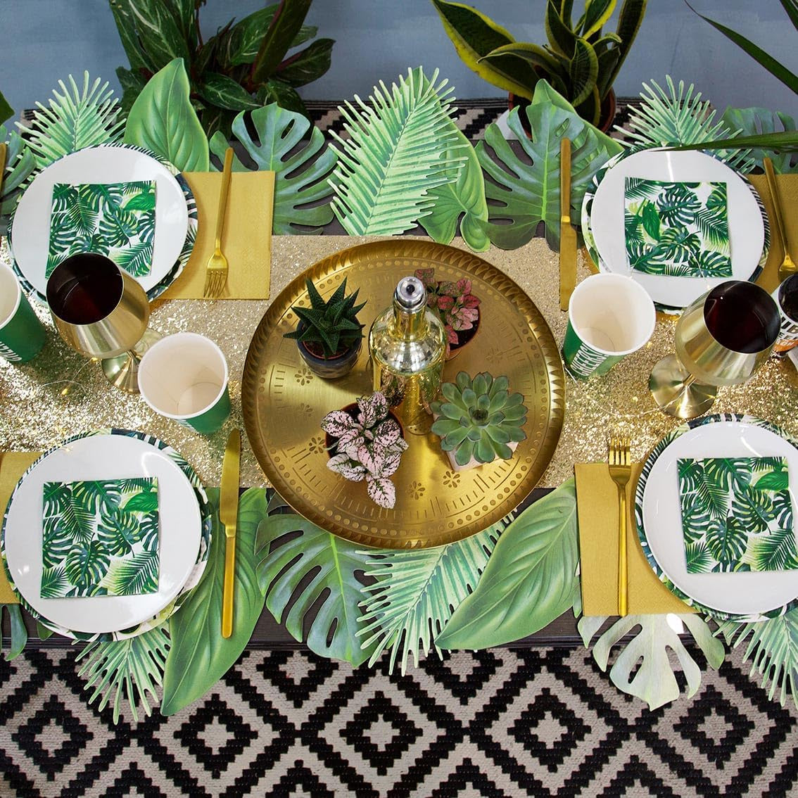 Paket med 20 tropiska våtservetter | Gröna pappersservetter med Palm Leaf Design | Engångsservis för barnfest, safarifest, djungel, dinosaurie, sommar, hawaiiskt tema