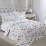Emma Barclay Spring Meadow Blommigt Quiltat Överkast Set Spring Meadow Överkast Dubbelsäng Multi, Polyester sängar och filtar Emma Barclay Dubbelsäng