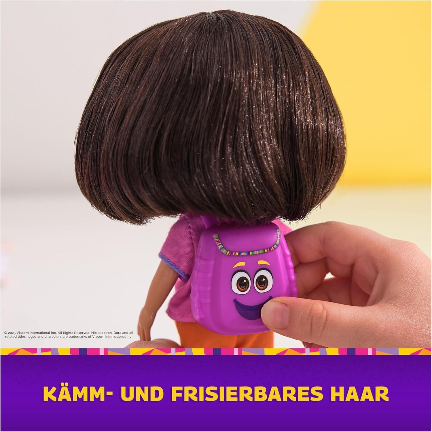DORA - Best Friend Doll - Storlek 22cm, med kambart hår, väska och monkey boots, känd från den populära TV-serien, för barn från 3 år och uppåt