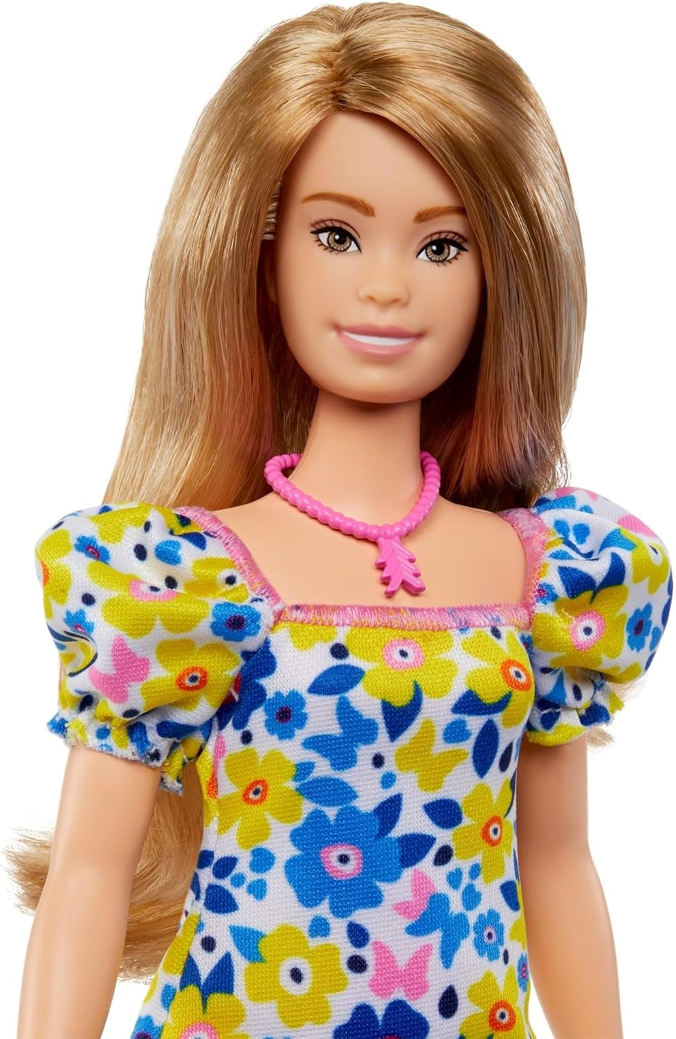 Barbie Fashionistas - utvecklad med National Down Syndrome Society, blont hår och trendig outfit med en blommig klänning och vita sneakers, för barn från 3 år och uppåt, HJT05 Naty Shop Dolls