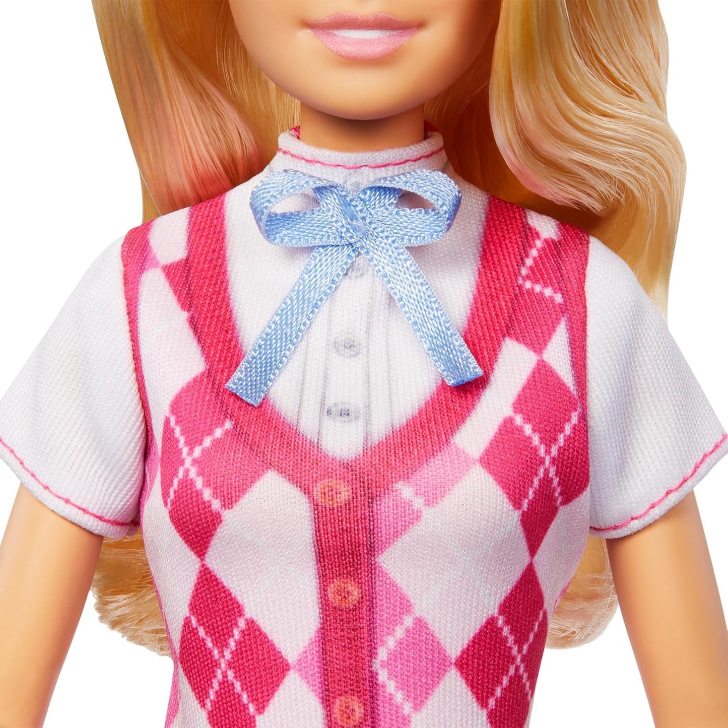 Barbie Malibu docka och tillbehör från Barbie Mysteries: The Secret Horse Adventure, inklusive modedocka, avtagbar riddräkt och hjälm, HXJ38