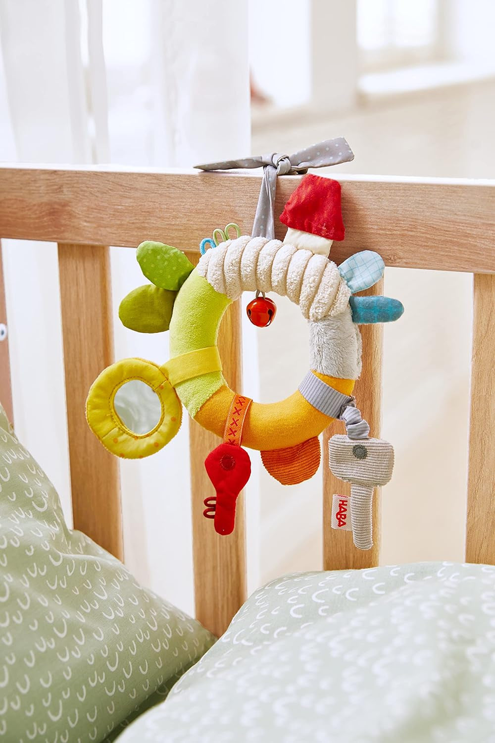 HABA 306453 - Hängande figur Första uppsättning nycklar, rörliga och hängande figurer från 6 månader Babyleksaker Naty Shop