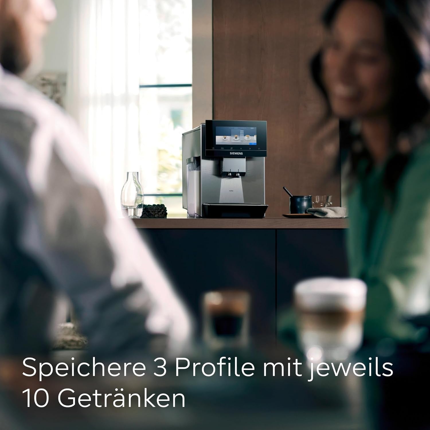 Siemens EQ900 automatisk espressomaskin, stor TFT-färgskärm, 2 bönbehållare, 36 varma och kalla drycker, kallt kaffe, supertyst, tvåkoppsfunktion, appkontroll, rostfritt stål, TQ907D03