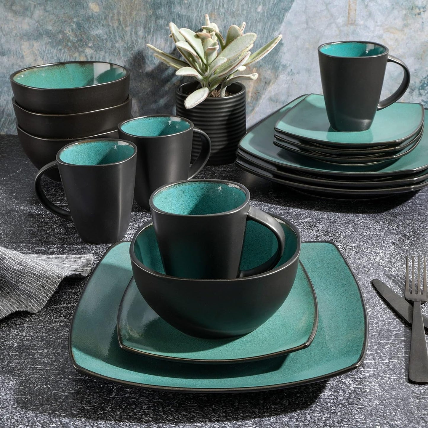 Gibson 99813.16R Elite Soho Lounge Reactive Glaze 4-personers servisset, 16 delar, blågrön/svart tvåfärgad effekt