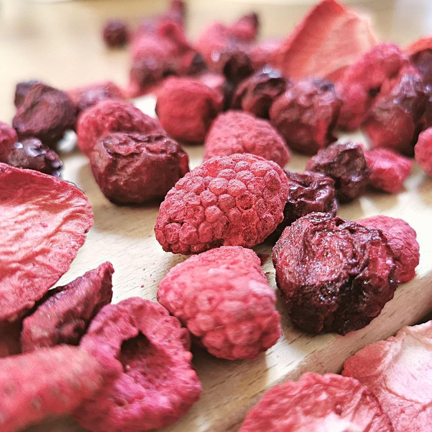 Frystorkad frukt Röd fruktblandning | XL 300g Frystorkade Jordgubbar Hallon Sura Körsbär Torkad Frukt Mix | Frystorkad frukt Jordgubb Hallon surkörsbär | ZingyZoo Dehydrerade produkter Naty Shop