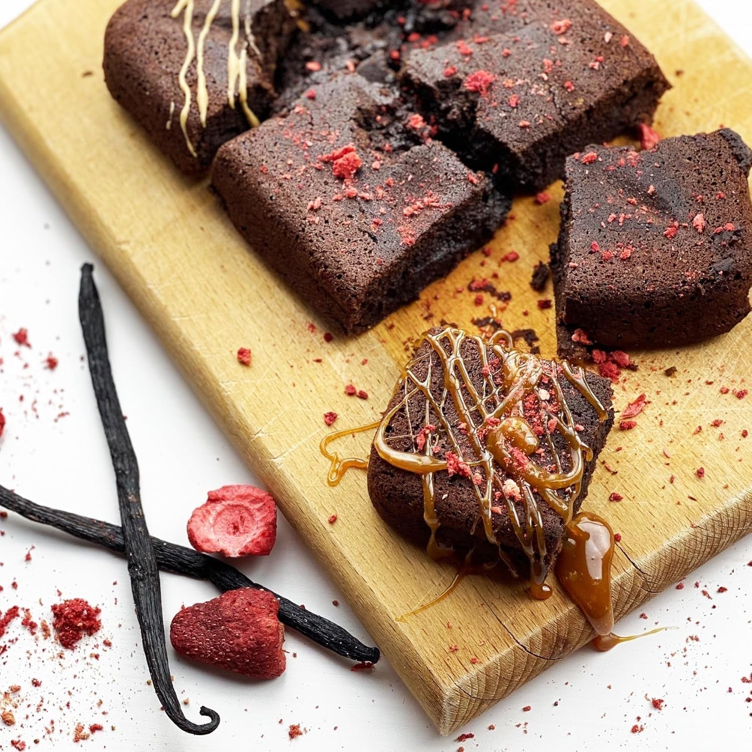 Frystorkad frukt BAM, 40 gram, naturlig frukt, perfekta desserter, rik smak (jordgubb) Torkade produkter Naty Shop