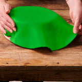 FunCakes Spring Greens Rolled Fondant Disc: läcker vaniljsmak, redan rullad, lätt att använda, perfekt för att dekorera tårtor, 430 g Naty Shop Sugarpaste