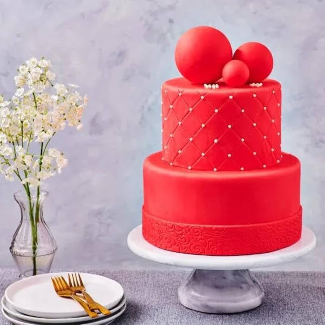 FunCakes Fire Red Laminerad Fondant: Lätt att använda, smidig, flexibel, mjuk och böjbar, perfekt för att dekorera kakor, Halal, Kosher och Glutenfri, 1 kg (1 förpackning) Naty Shop Sugar Paste