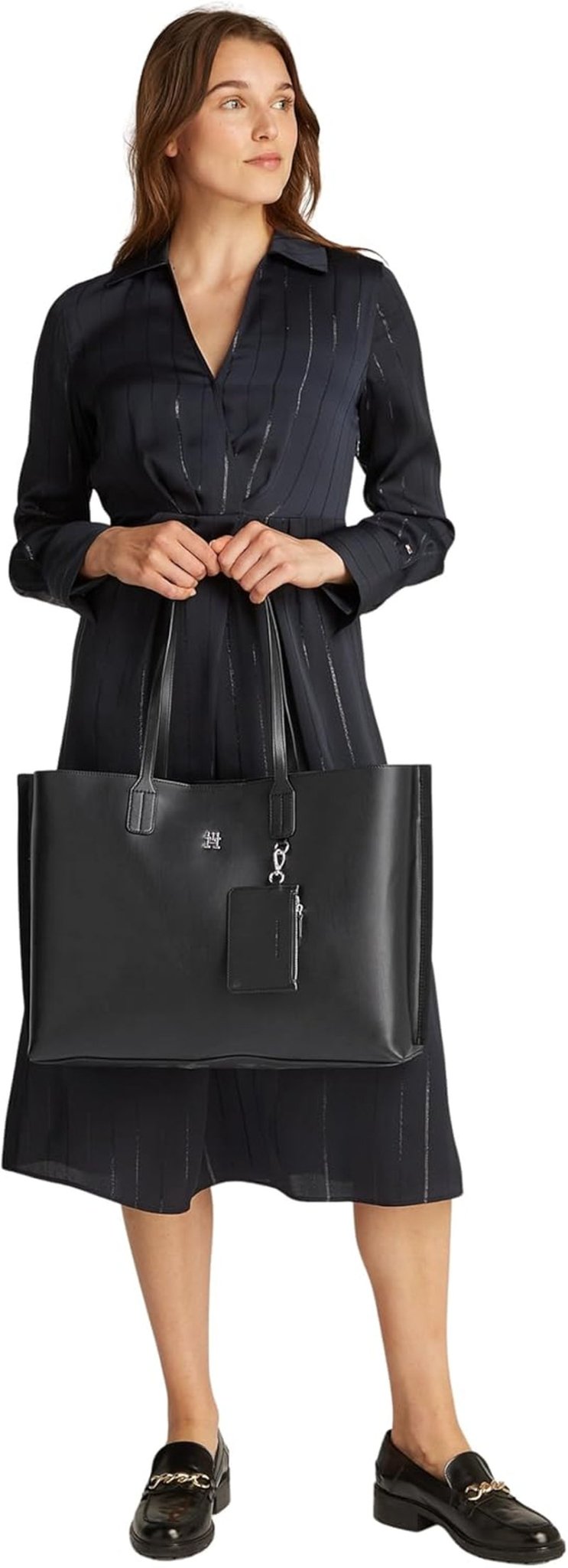 Tommy Hilfiger Distinkt tygväska med dragkedja för kvinnor, svart (svart), full storlek Naty Shop damväskor