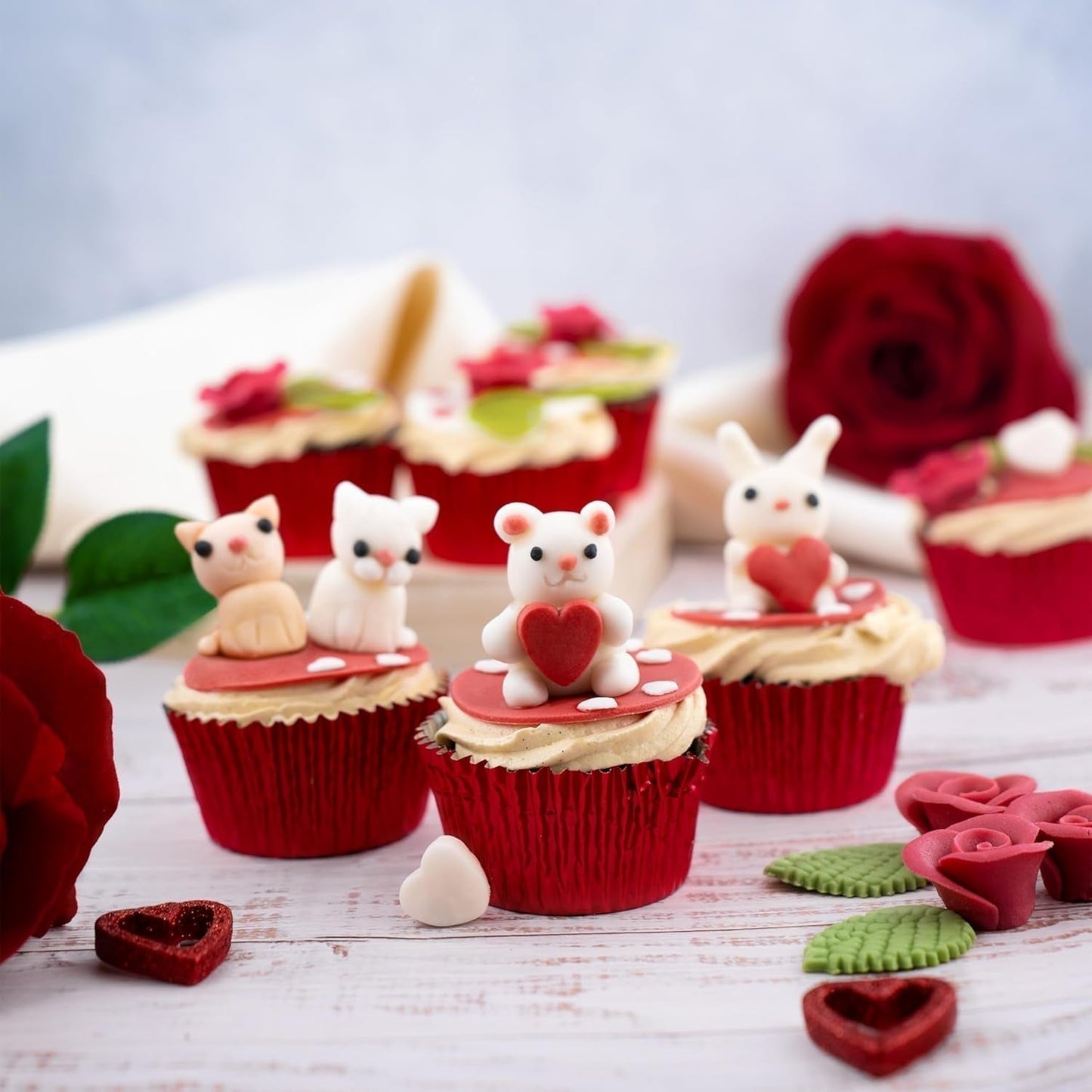 Günthart BackDecor 250 g vit fondant, 100 % vegansk, palmoljefri, tårbeständig för att täcka kakor och bakverk, lämplig för modellering, 2-pack (1 x 250 g) Naty Shop Sugarpaste