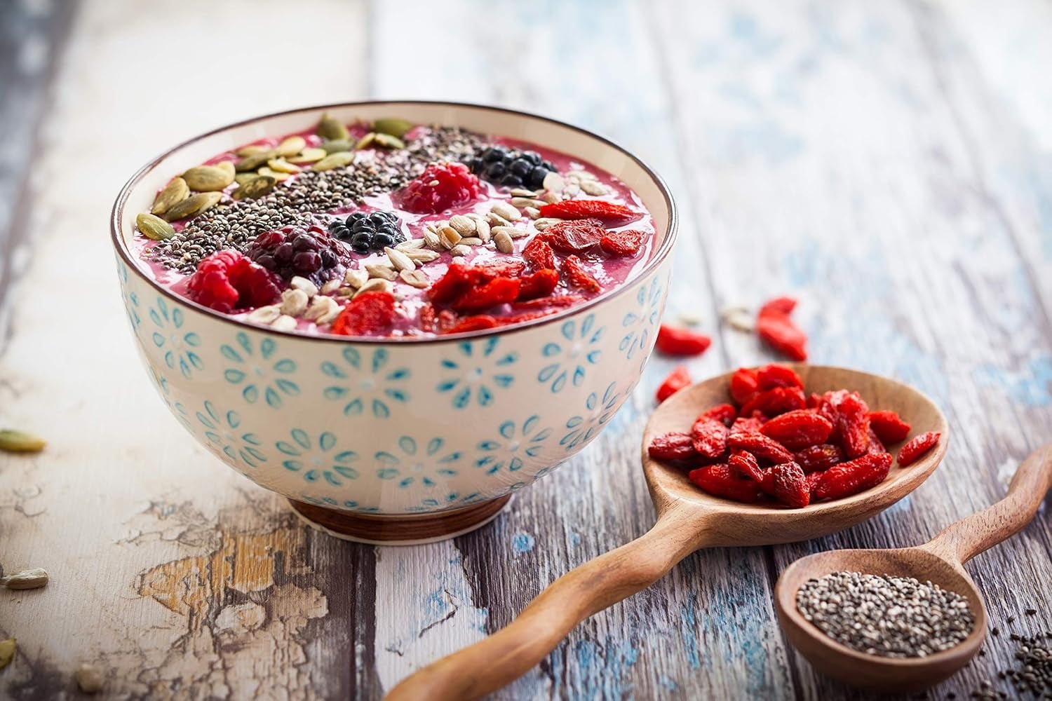Howa Premium Gojibär 1 KG torr - obehandlad, naturlig - supermat från Asien - idealisk för matlagning, bakning eller som ett hälsosamt mellanmål - Gojibär 1000 g Uttorkade produkter Naty Shop