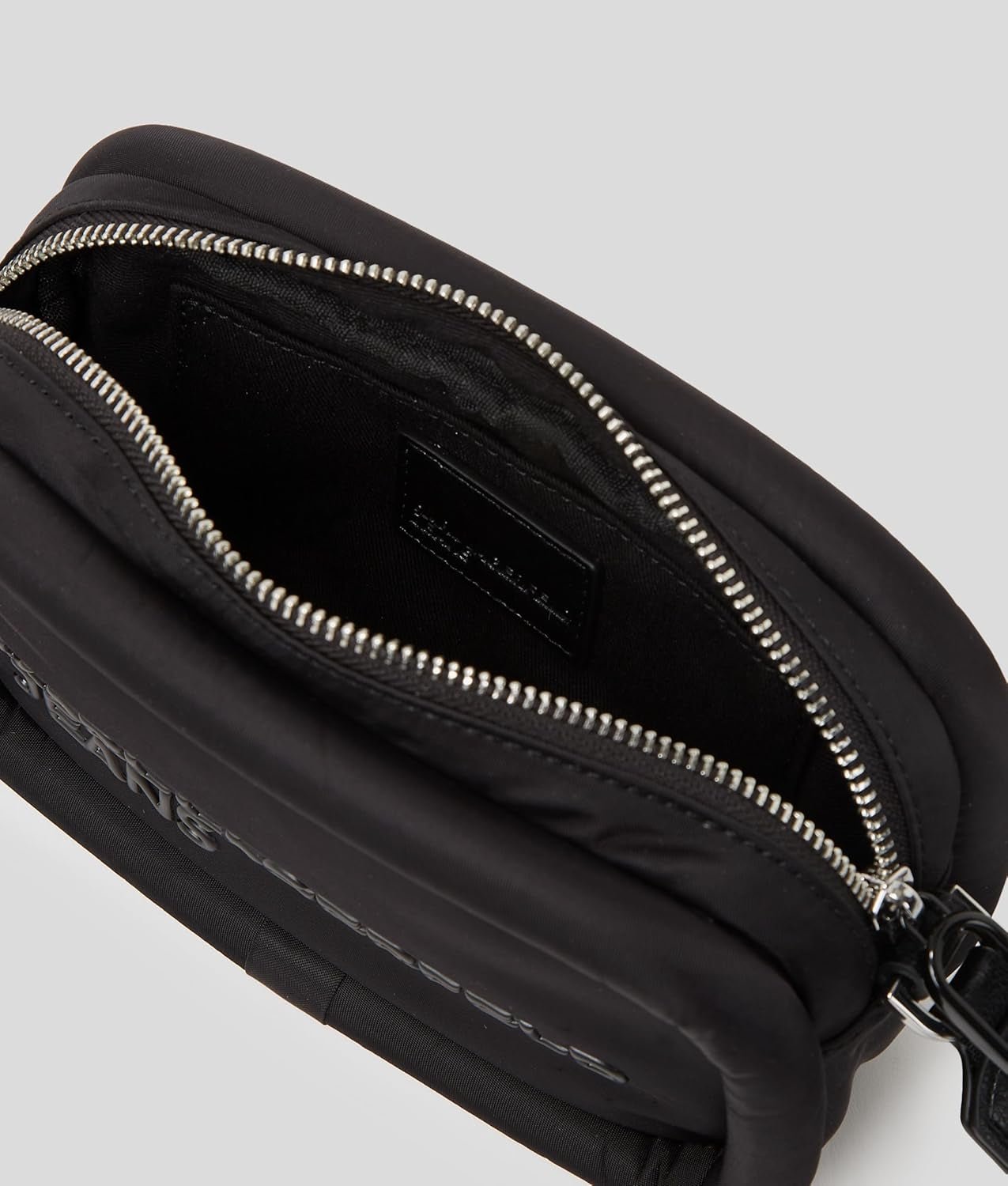KARL LAGERFELD JEANS Puffig kameraväska Crossbody-väskor Dam Naty Shop