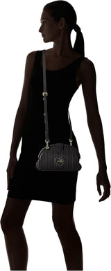 Love Moschino Jc4045pp1gla1000 axelväska, svart Damväskor Naty Shop