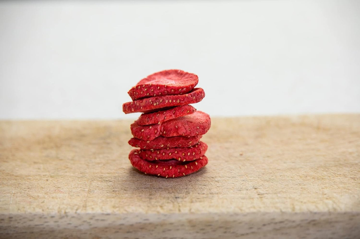 Mynatura frystorkade jordgubbsskivor I grönsaker I naturlig I torkad frukt I frukt I - lätt torkad (1 x 350g) Uttorkade produkter Naty Shop
