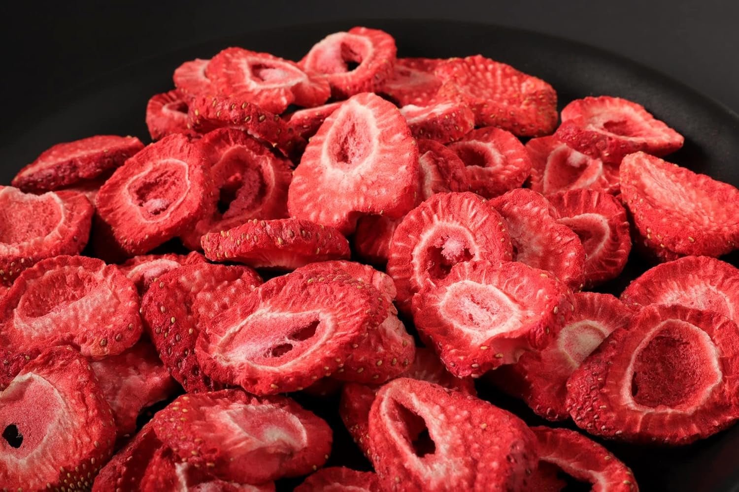 Mynatura frystorkade jordgubbsskivor I grönsaker I naturlig I torkad frukt I frukt I - lätt torkad (1 x 350g) Uttorkade produkter Naty Shop
