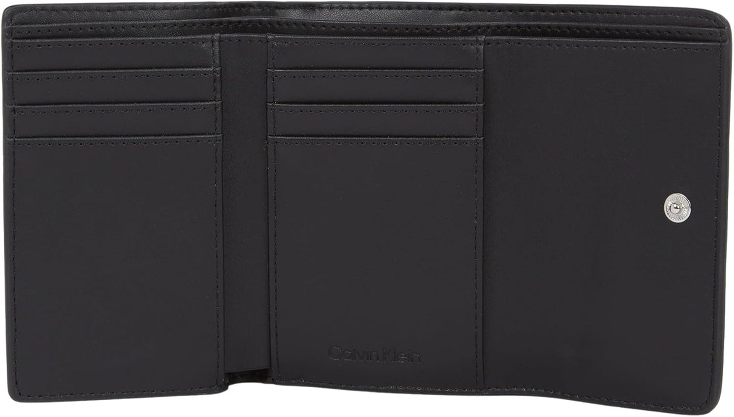 Damplånbok Calvin Klein Must Small Trifold Mono Klein, svart (Black Mono), en storlek Damplånbok Naty Shop