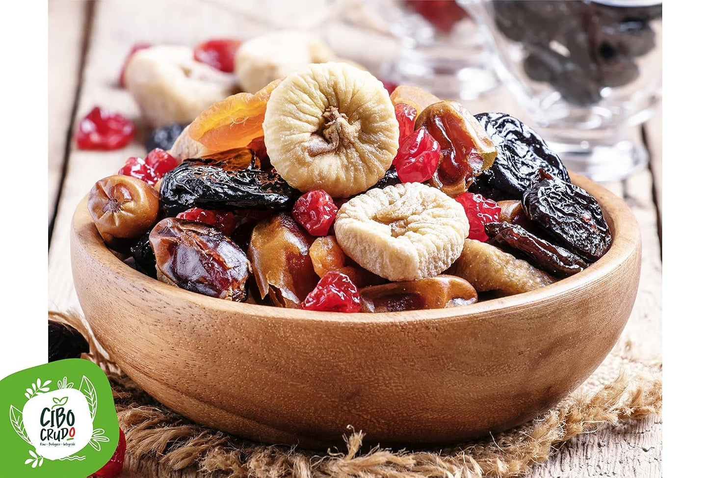 Torkade och kärnfria ekologiska plommon - 500g. Rå osavlade plommon, utan tillsatt socker eller tillsatser. Ekologiska katrinplommon som aromatiska torkade frukter. Plommon utan gropar. Naty Shop uttorkade produkter