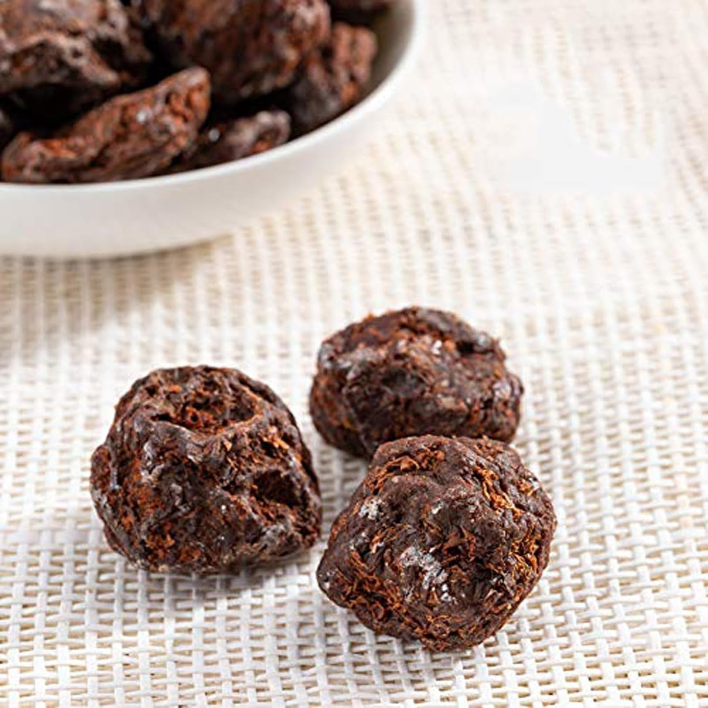 Salta söta asiatiska katrinplommon spruckna plommonkonserver 2 påsar Traditionell kinesisk fruktgodis è¯æ¢... (4,23 oz per påse) Naty Shop Dehydrerade produkter