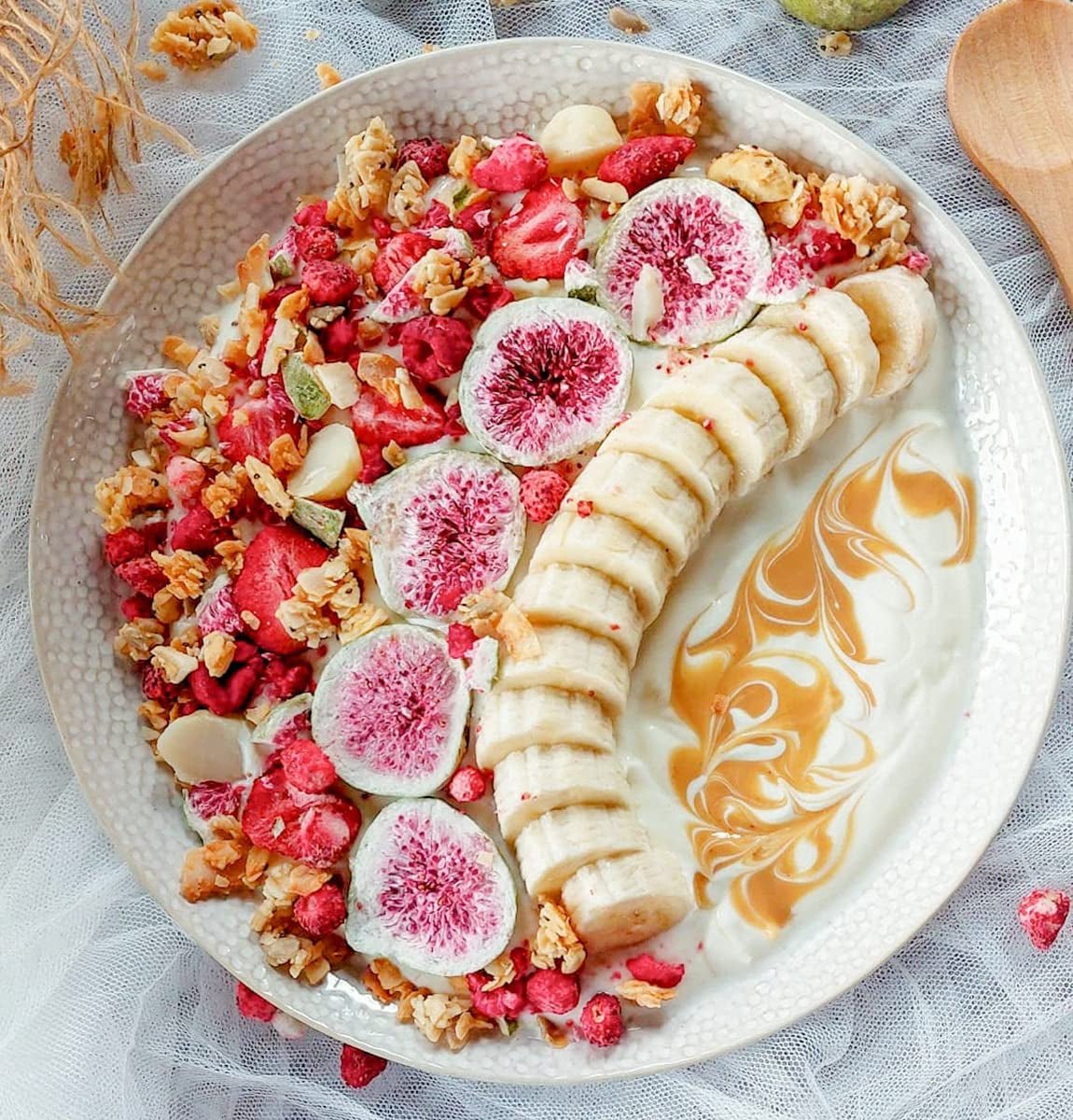 Frystorkade fikon BRIX | Naturliga, torkade fikon 95 g | Great Taste Award för torkad frukt, torkad | Icke-GMO, glutenfria, veganska, undanhållna vitaminer Naty Shop Dehydrerade produkter