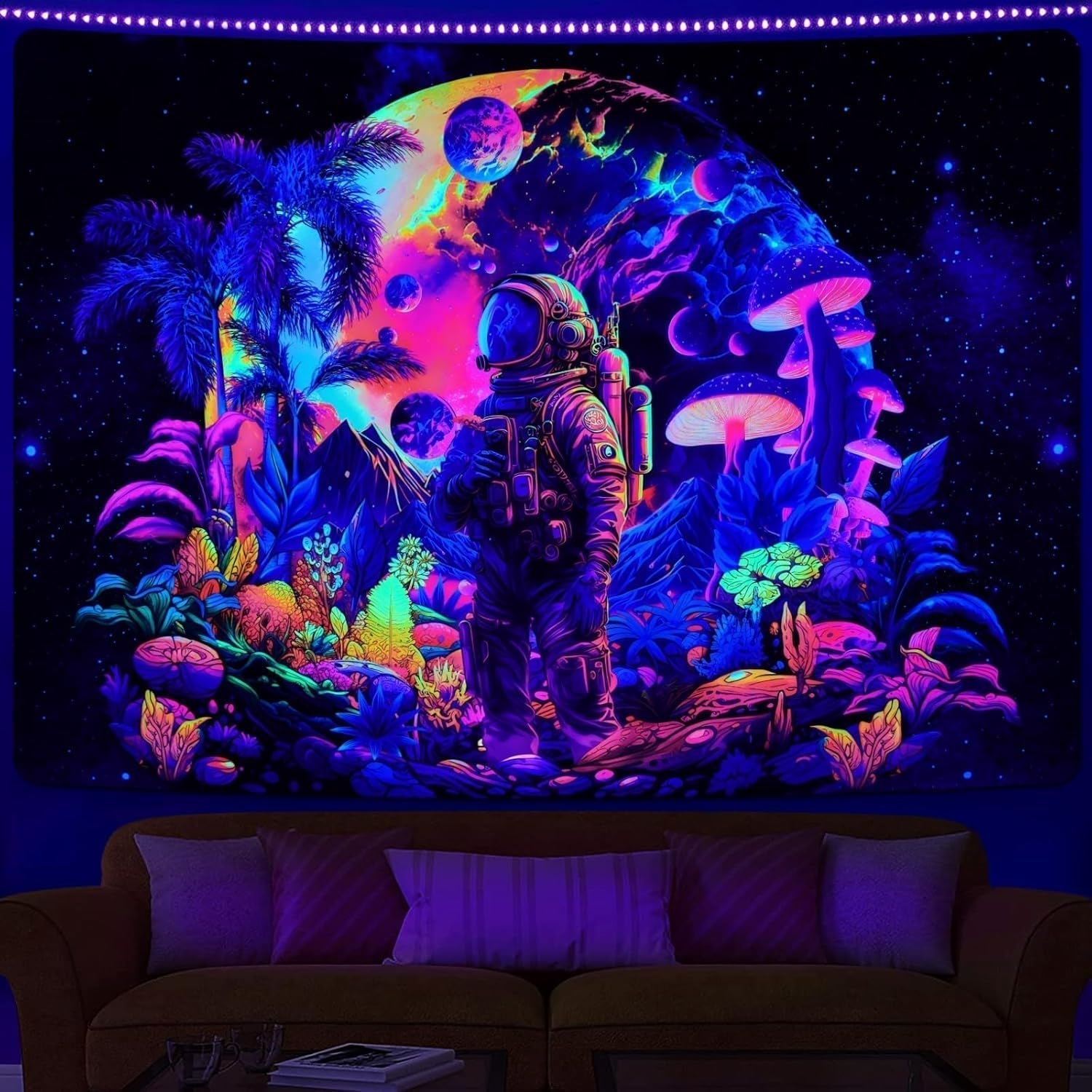 Gobeläng alishomtll svart ljus astronaut svamp fluorescerande botaniska Hem - Tillbehör och dekorationer Naty Shop