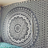 Indisk gobeläng psykedelisk mandala svart vit Indien Hem - Accessoarer och dekorationer Naty Shop