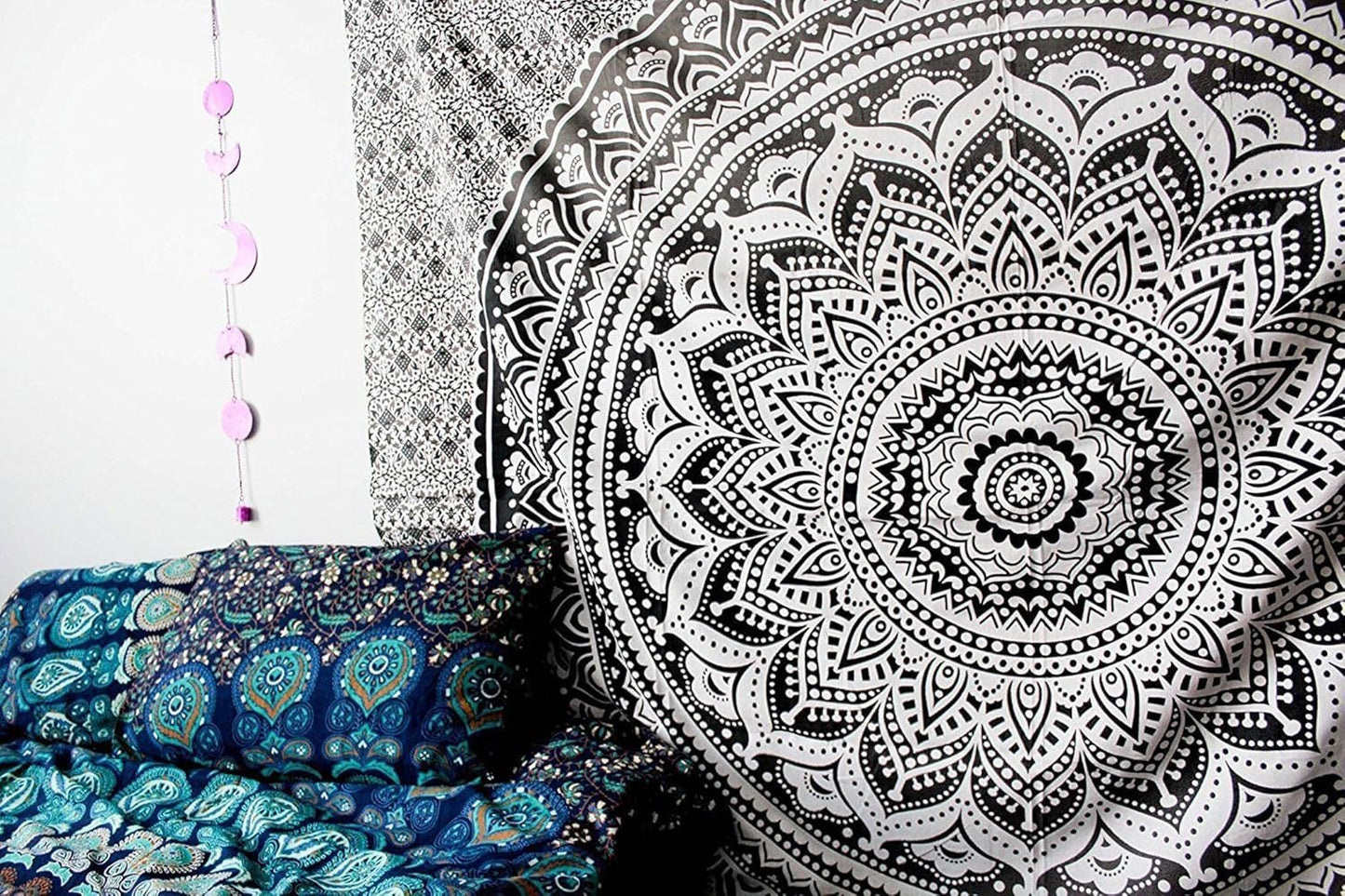 Indisk gobeläng psykedelisk mandala svart vit Indien Hem - Accessoarer och dekorationer Naty Shop