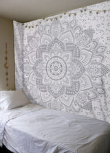 Indisk gobeläng mandala silver vitt rum estetisk duk Hem - Accessoarer och dekorationer Naty Shop