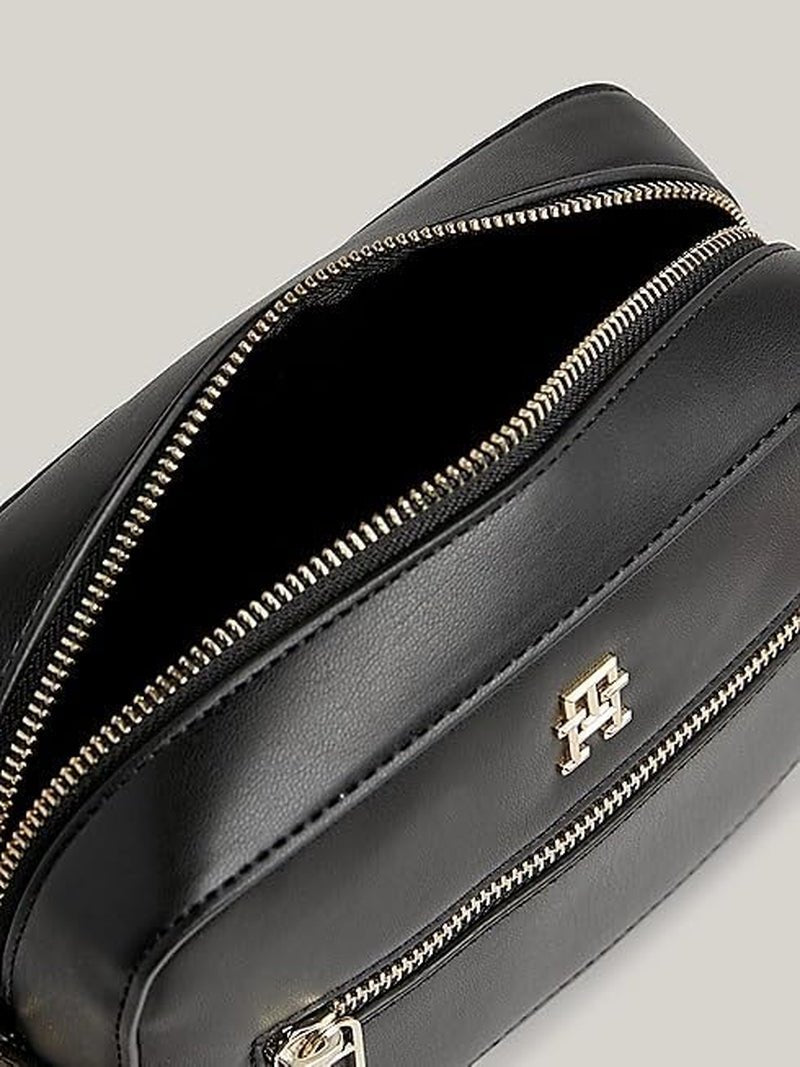 Tommy Hilfiger Crossbody-väska Väska Ikonisk kameraväska Små damväskor Naty Shop