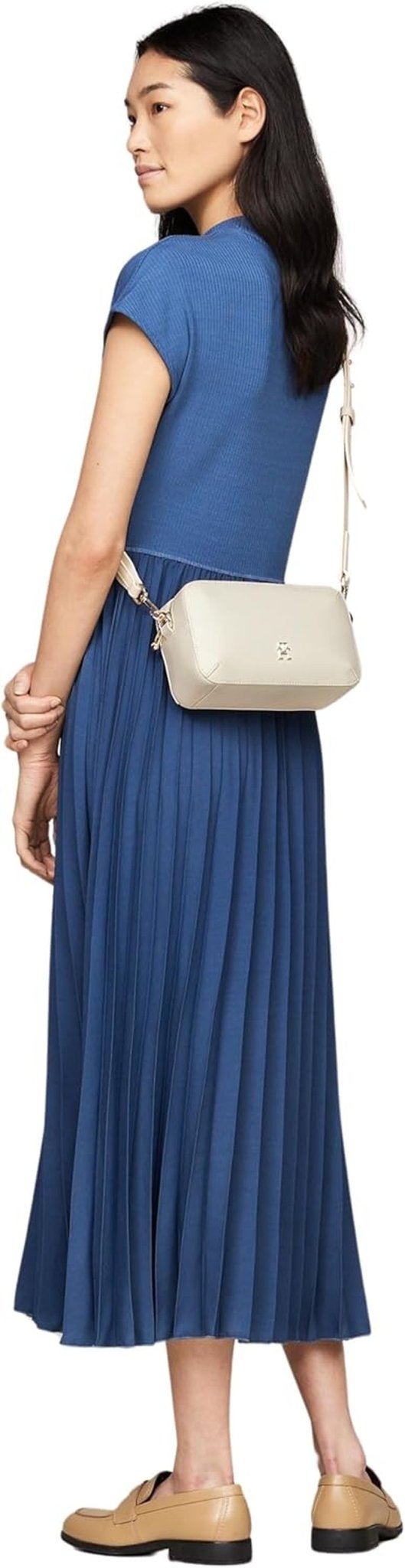 Tommy Hilfiger Crossbody-väska Chic Flap Crossover Small Damväskor Naty Shop