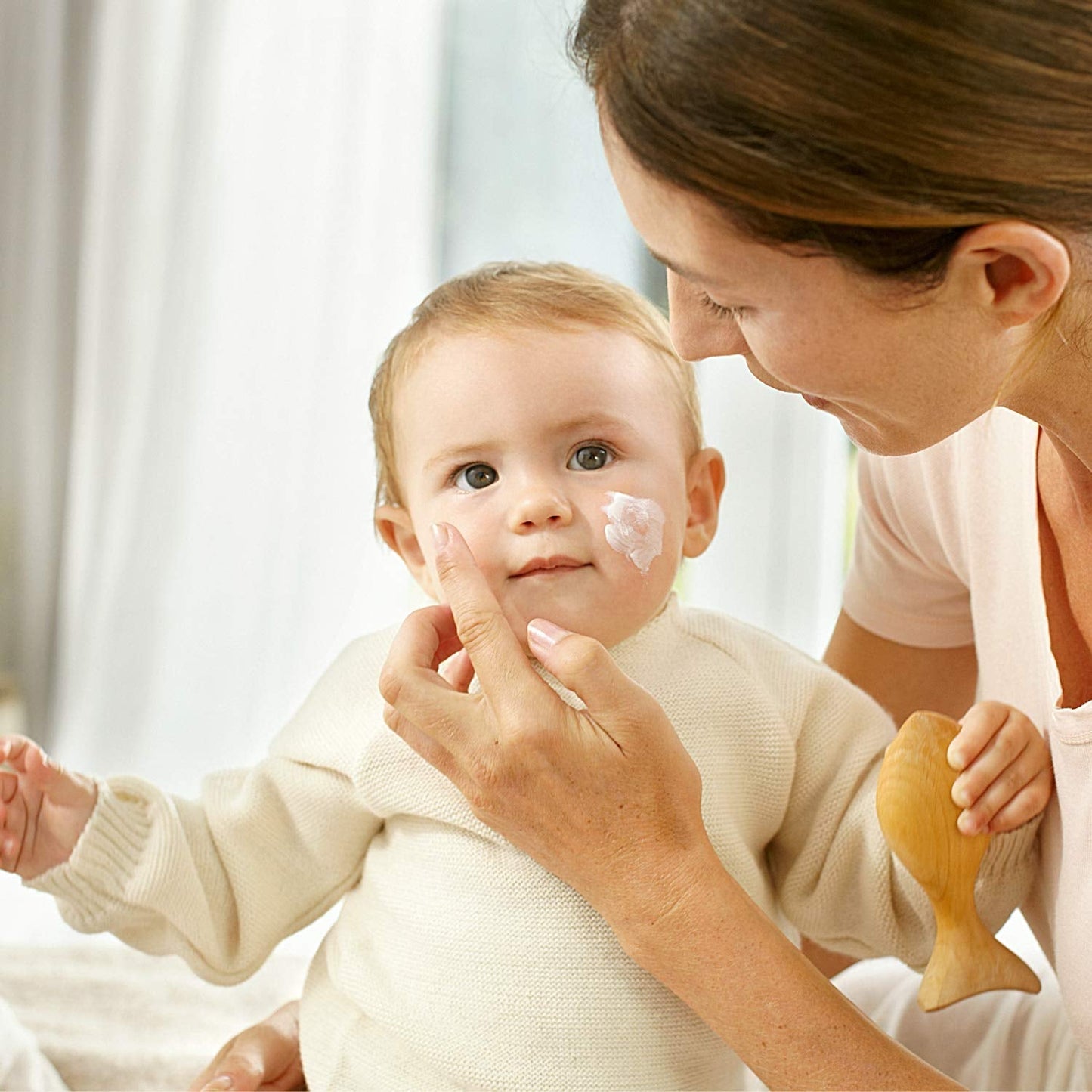 WELEDA Organic Baby Calendula Face Cream - Naturlig kosmetisk fuktighetskräm med mandelolja och bivax för torr hudvård. Naturlig ansiktskräm för spädbarn och barn (1x 50ml) Barn - Bad och hudvård Naty Shop