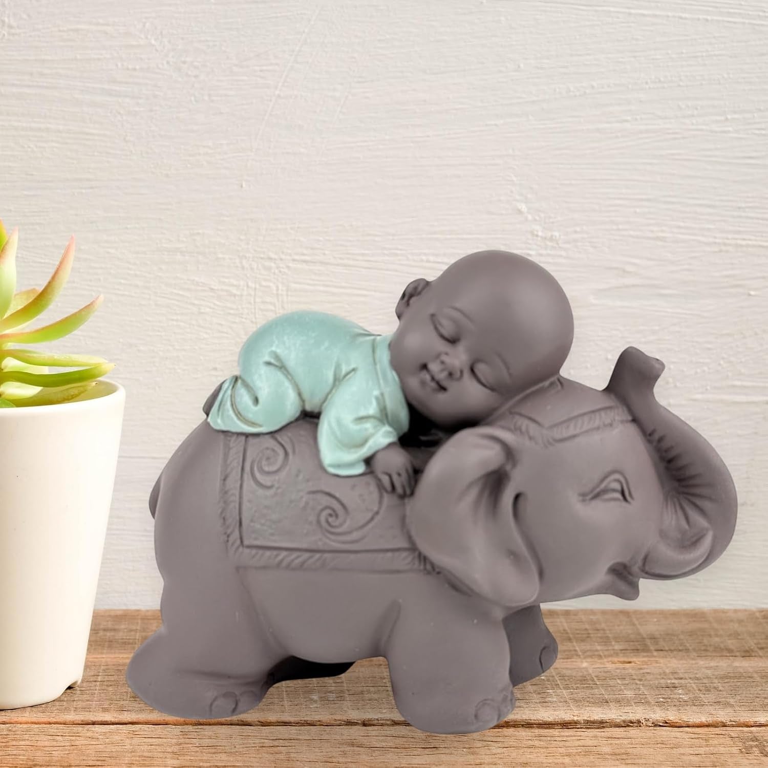 Zen'Light Statue Buddha Bonze Sova på elefant - Zen-atmosfär i ditt heliga utrymme - vacker gynnsam figur -H 9,5 cm, Brun & Grön Statyetter och skulpturer Naty Shop