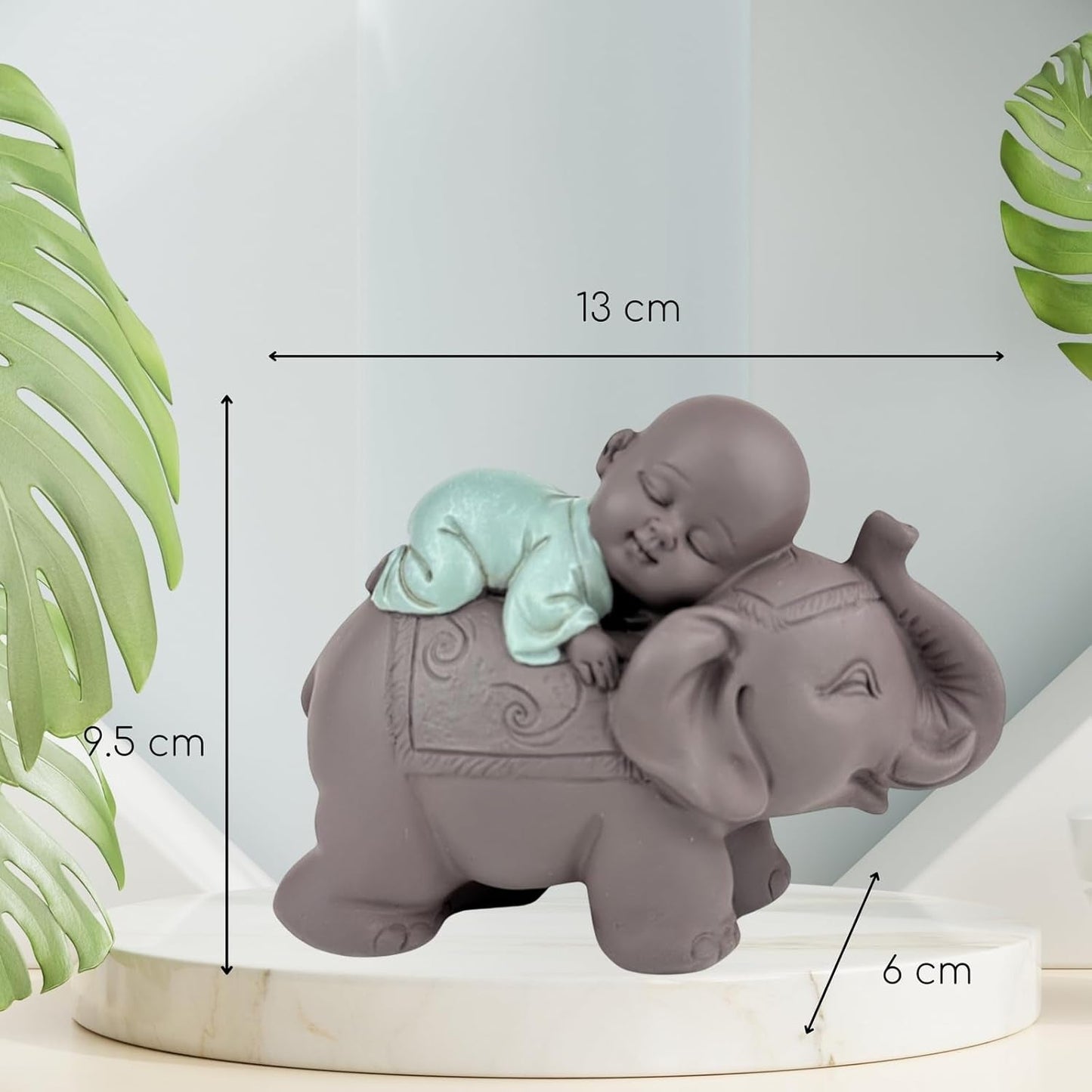 Zen'Light Statue Buddha Bonze Sova på elefant - Zen-atmosfär i ditt heliga utrymme - vacker gynnsam figur -H 9,5 cm, Brun & Grön Statyetter och skulpturer Naty Shop