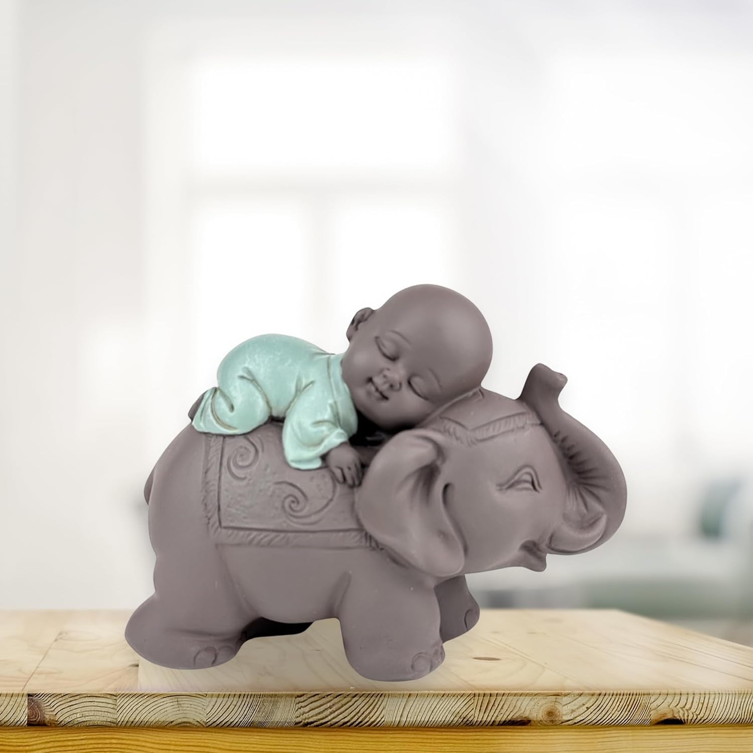 Zen'Light Statue Buddha Bonze Sova på elefant - Zen-atmosfär i ditt heliga utrymme - vacker gynnsam figur -H 9,5 cm, Brun & Grön Statyetter och skulpturer Naty Shop