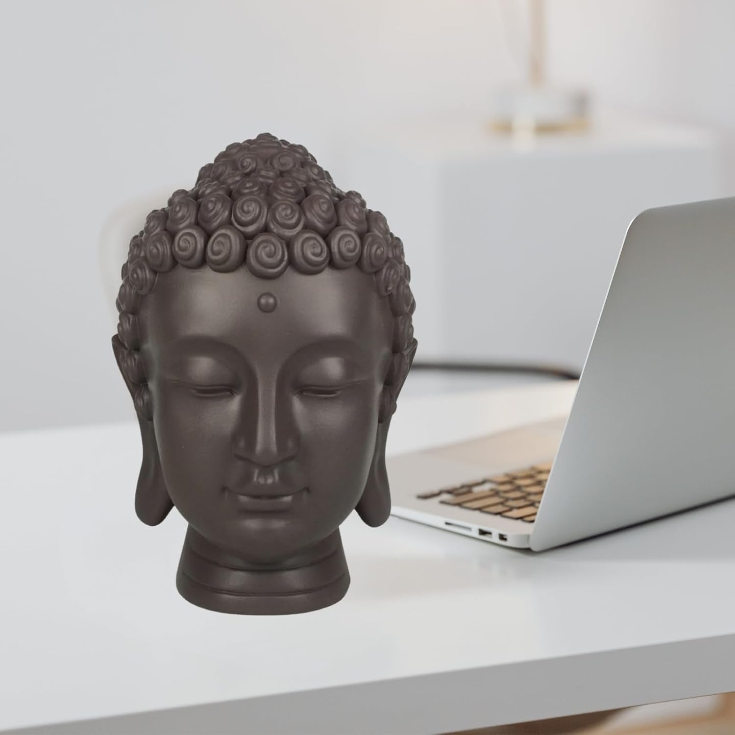Zen'Light - Statyett med Buddhahuvud - Dekoration för Zen, meditation och feng shui - Present för en avkopplande och andlig atmosfär - Buddhastatyett - Höjd: 20 cm - Färg: grön/brun Statyetter och skulpturer Naty Shop